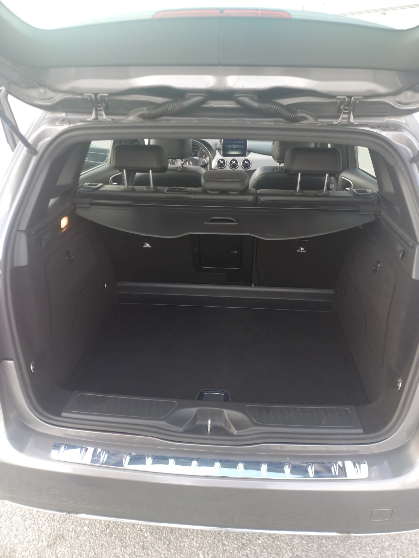 Mercedes-Benz B 250, снимка 10 - Автомобили и джипове - 54742372