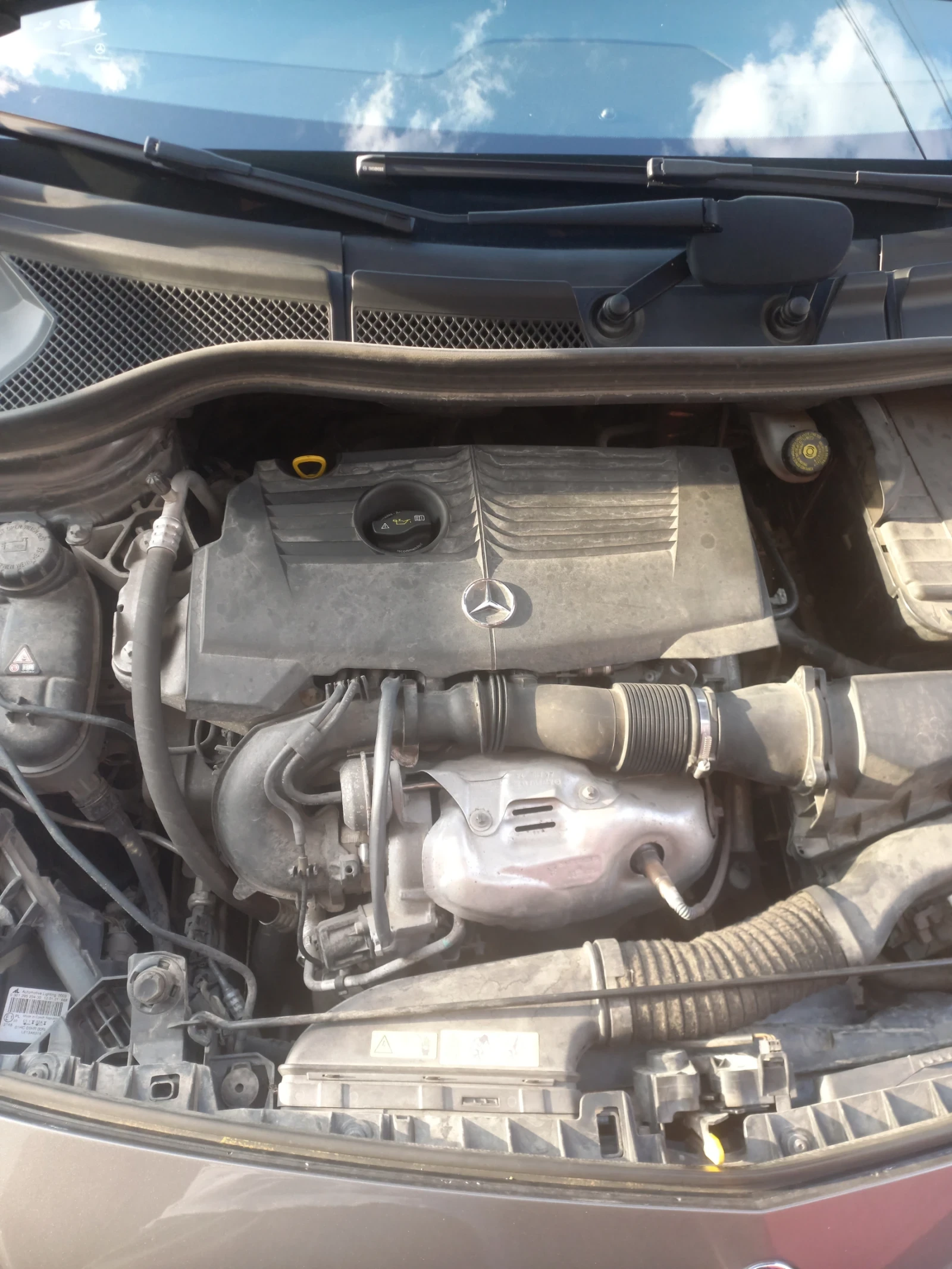 Mercedes-Benz B 250, снимка 15 - Автомобили и джипове - 54742372