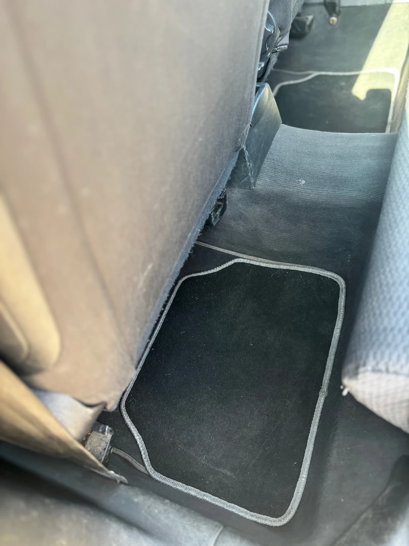 Audi A2 1.6, снимка 9 - Автомобили и джипове - 54812207