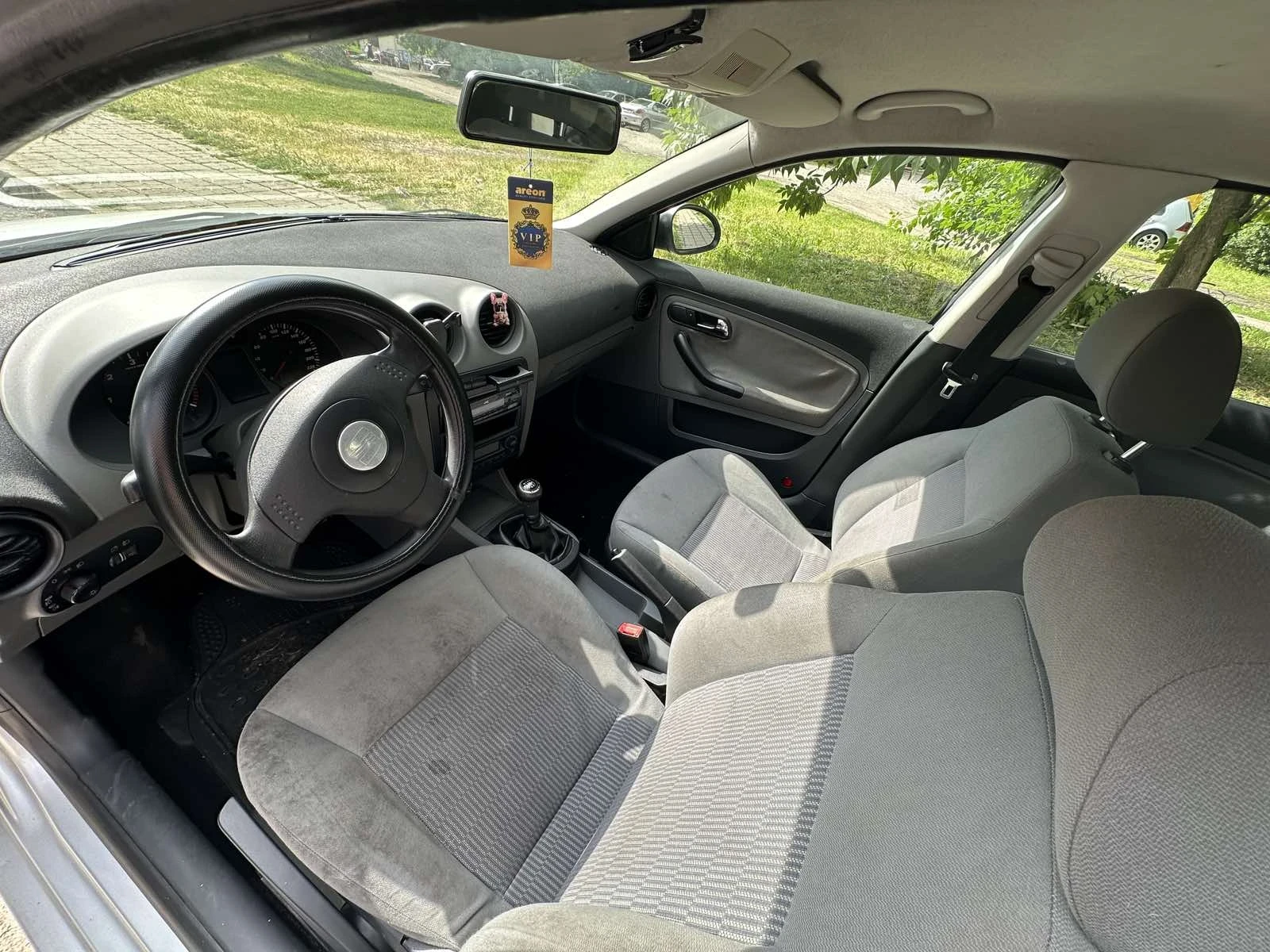 Seat Ibiza, снимка 7 - Автомобили и джипове - 54818419