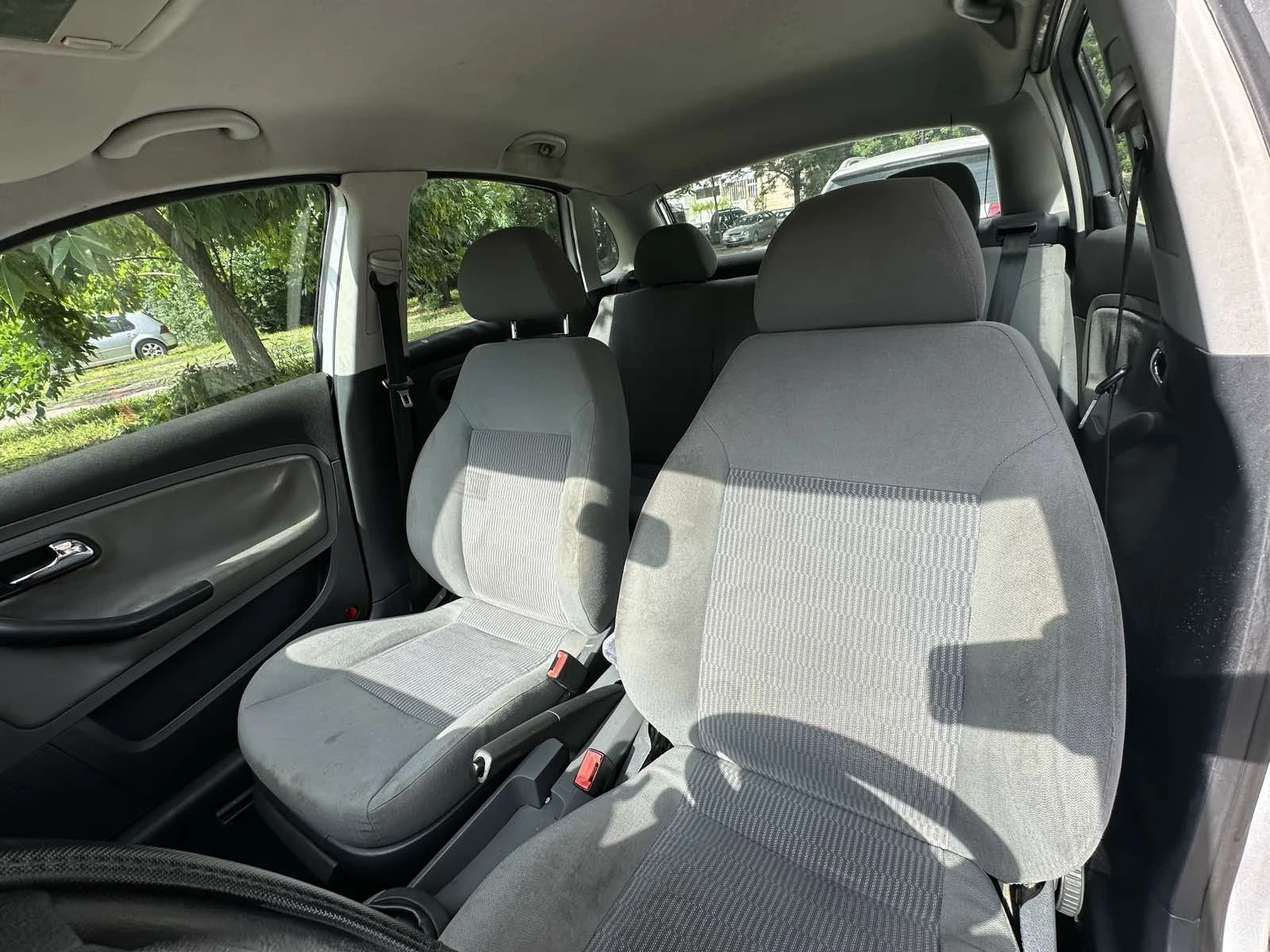 Seat Ibiza, снимка 8 - Автомобили и джипове - 54818419