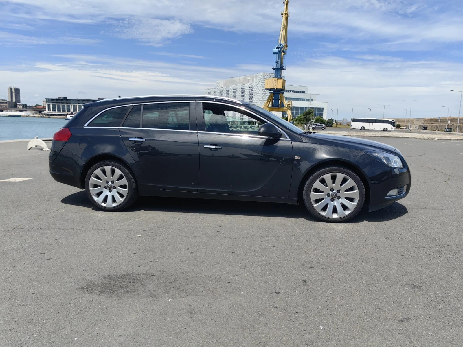 Opel Insignia, снимка 8 - Автомобили и джипове - 55052597