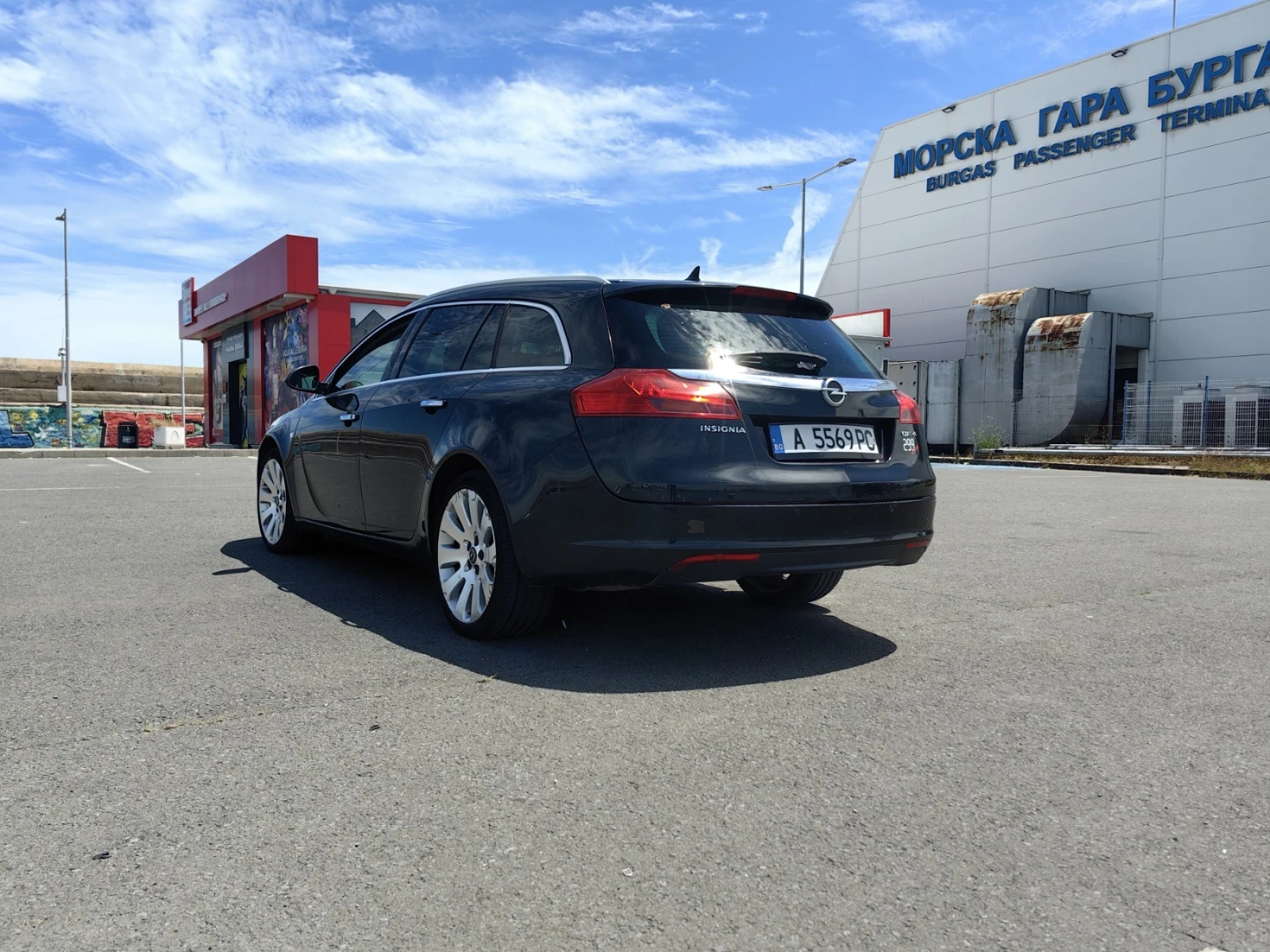 Opel Insignia, снимка 9 - Автомобили и джипове - 55052597