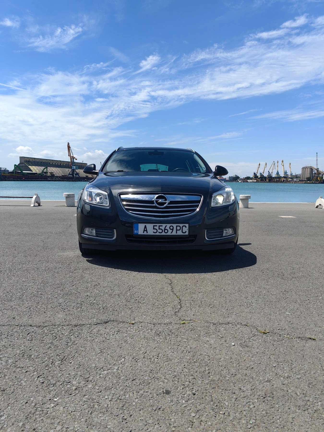 Opel Insignia, снимка 2 - Автомобили и джипове - 55052597
