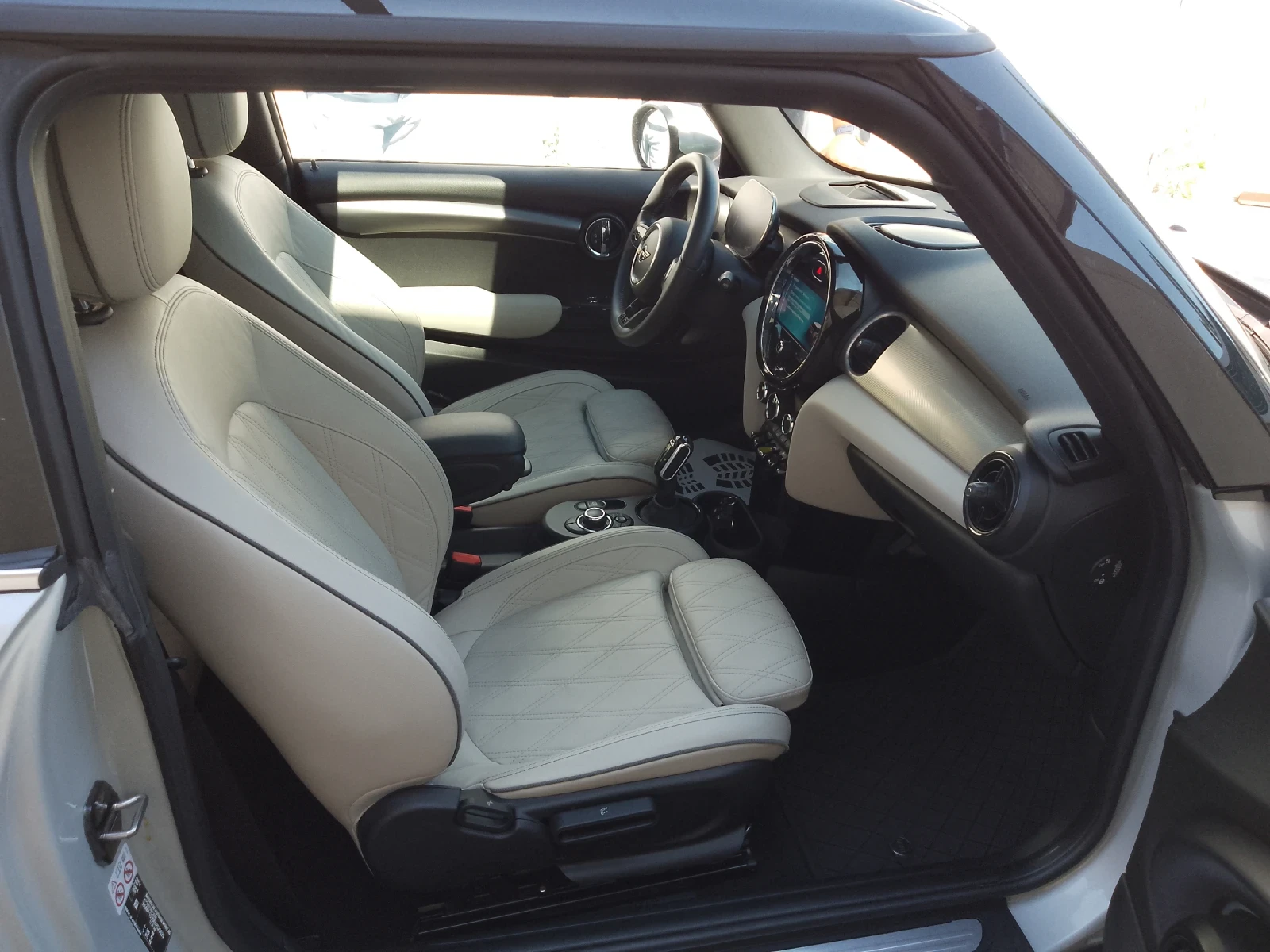 Mini Cooper s SE/MINI YOURS/FULL, снимка 10 - Автомобили и джипове - 55140653
