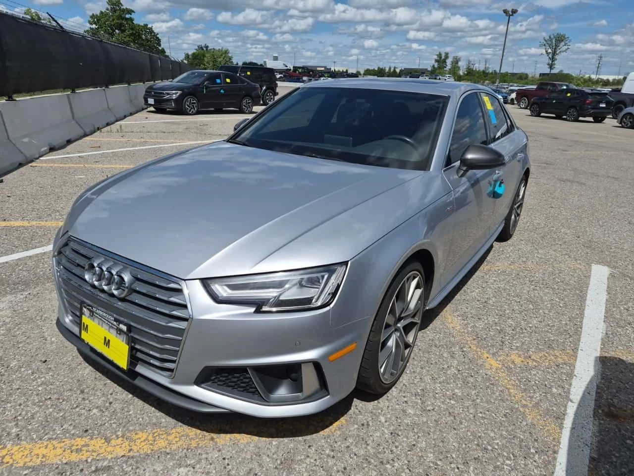 Audi A4 PROGRESSIV/CARFAX/ДИСТРОНИК/ПОДГРЕВ/ШИБЕДАХ/