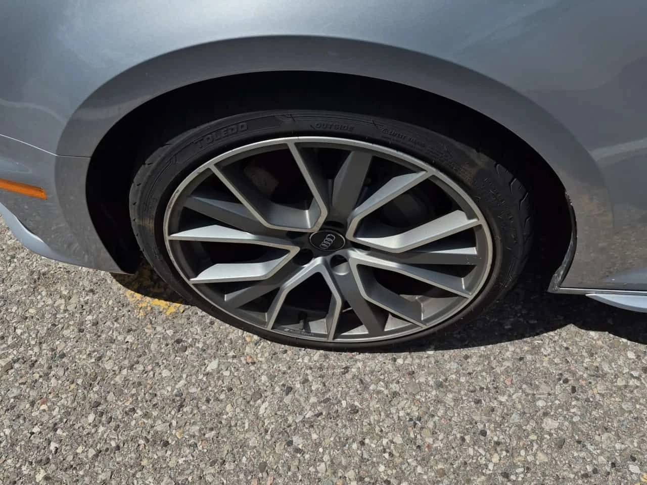 Audi A4 PROGRESSIV/CARFAX/ДИСТРОНИК/ПОДГРЕВ/ШИБЕДАХ/, снимка 6 - Автомобили и джипове - 55305169