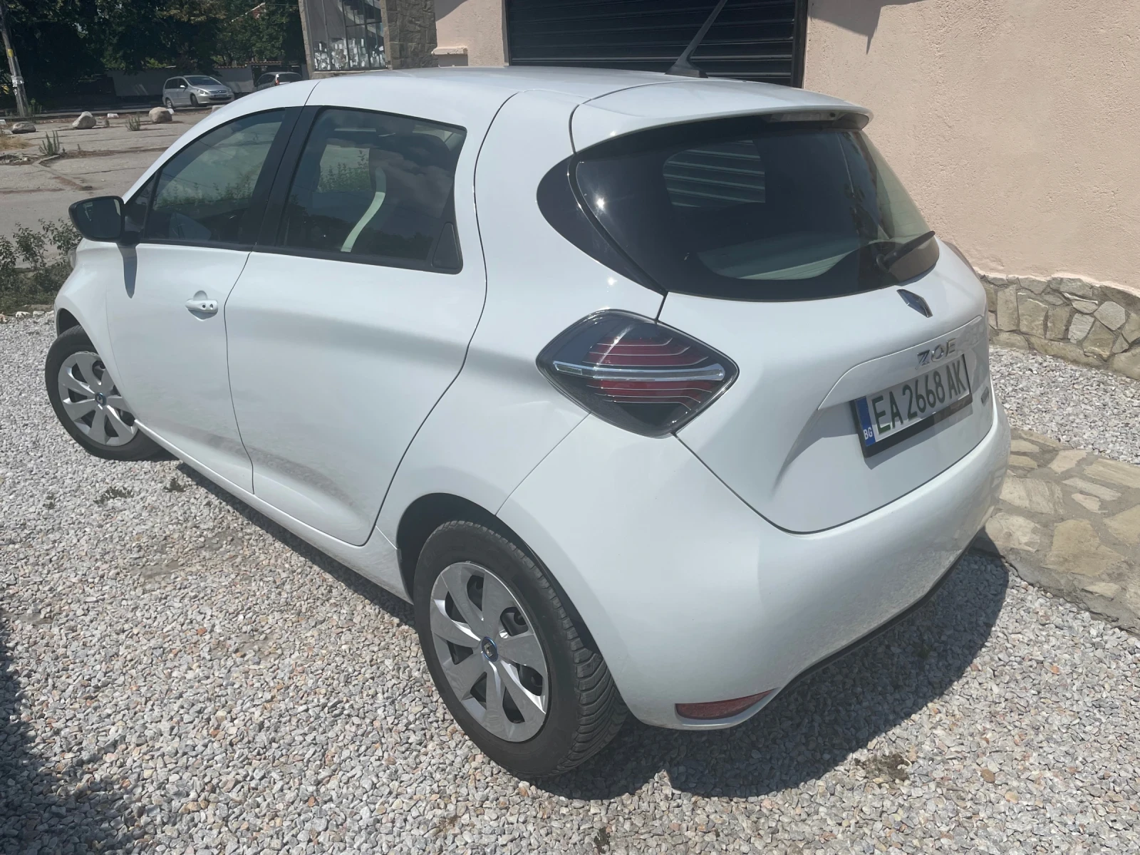 Renault Zoe 51, снимка 2 - Автомобили и джипове - 55604157