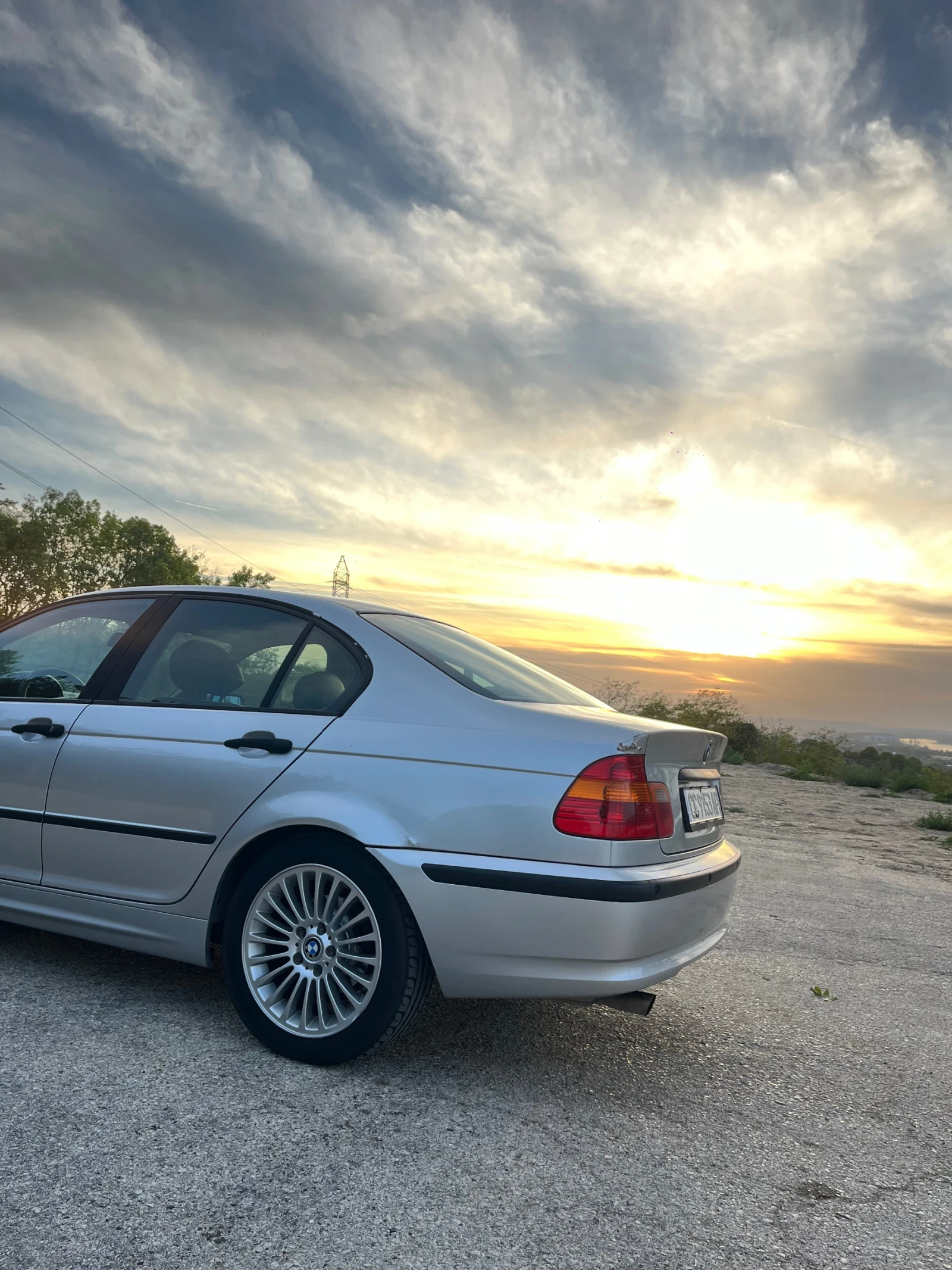 BMW 316 1.8i, снимка 8 - Автомобили и джипове - 55790931