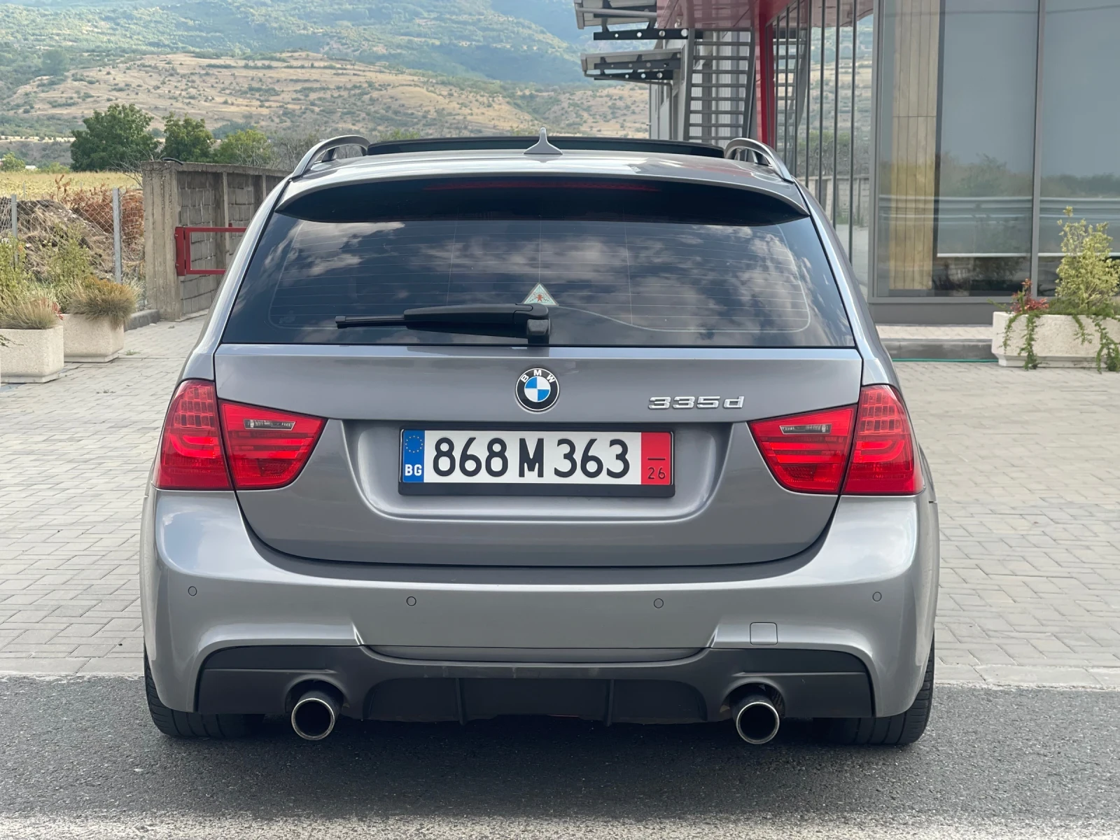 BMW 335 M-Packet, снимка 7 - Автомобили и джипове - 56138876