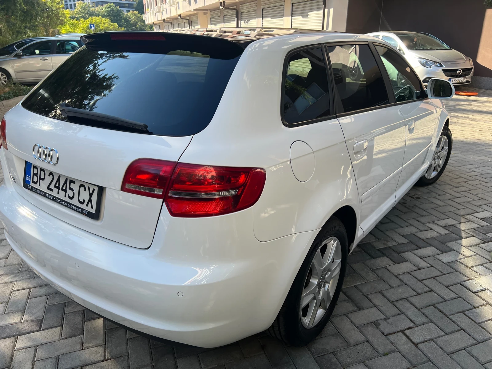 Audi A3 1.6 TDI, снимка 6 - Автомобили и джипове - 56252687
