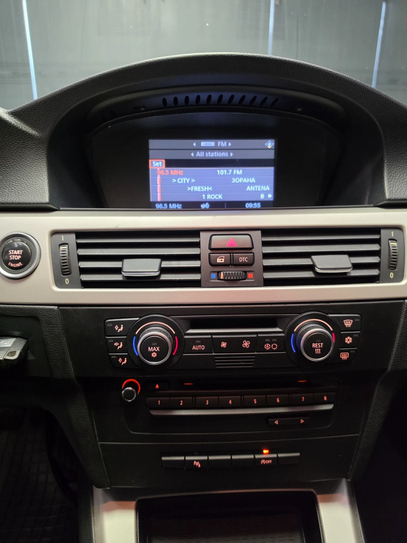 BMW 320 2.0D* 177к.с* FACE* ЛИЗИНГ* НАВИ* PARK* КЛИМА* ТЕМ, снимка 8 - Автомобили и джипове - 56357984