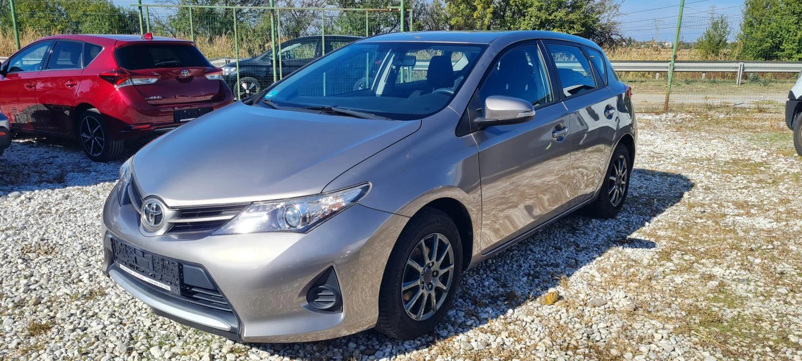 Toyota Auris 1.33i | Mobile.bg � ����������� 1
