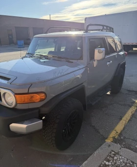 Toyota Fj cruiser 4.0 * 4WD * КАМЕРА * CARFAX * ЦЕНА ДО БГ * , снимка 2