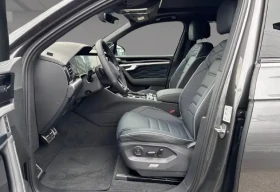 VW Touareg 3.0 TDI 4Motion = R-line = Black Style Гаранция, снимка 5