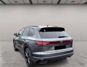 VW Touareg 3.0 TDI 4Motion = R-line = Black Style Гаранция, снимка 2