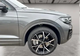 VW Touareg 3.0 TDI 4Motion = R-line = Black Style Гаранция | Auto.bg — изображение 4