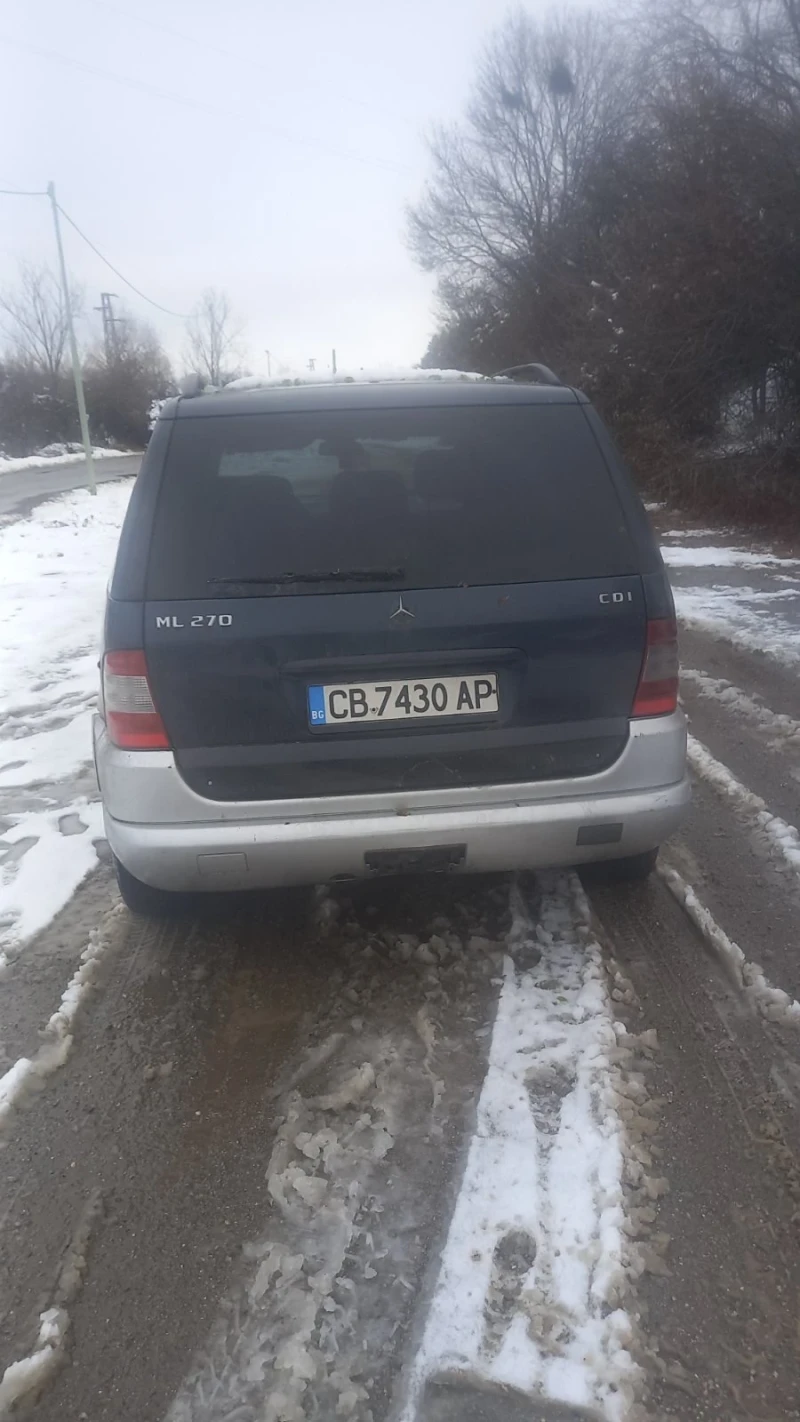 Mercedes-Benz ML 270, снимка 2 - Автомобили и джипове - 47977293