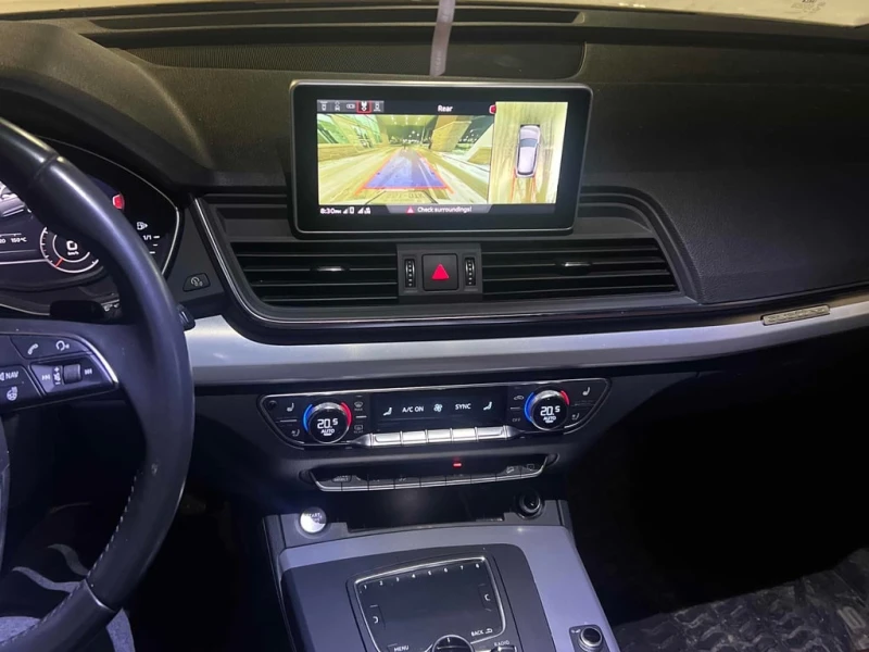 Audi Q5 * Technik * CARFAX * БЕЗ ПЪРВОНАЧАЛНА ВНОСКА, снимка 9 - Автомобили и джипове - 52823192