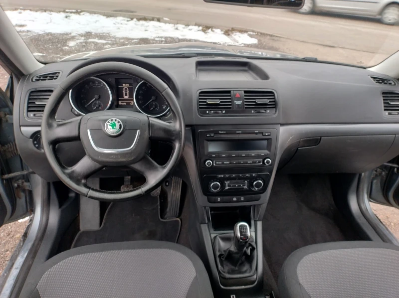 Skoda Yeti 2.0D. 110к.с. 4х4 Новият мотор., снимка 5 - Автомобили и джипове - 53160023