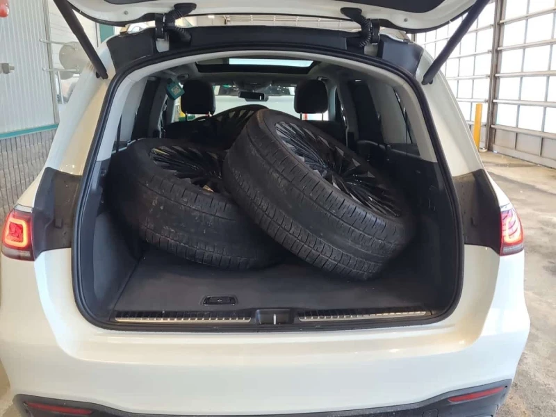 Mercedes-Benz GLS * 450 * CARFAX * ЦЕНА ДО БГ, снимка 15 - Автомобили и джипове - 53524548