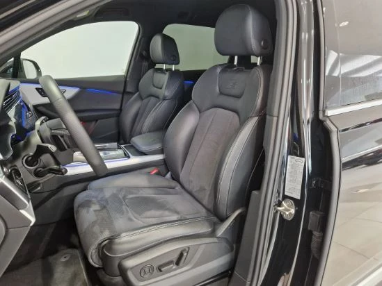 Audi Q7 50TDI Quattro S-Line - изображение 6