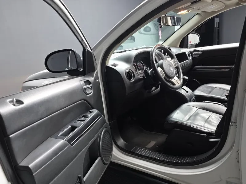 Jeep Compass 2.4 | Mobile.bg � ����������� 10
