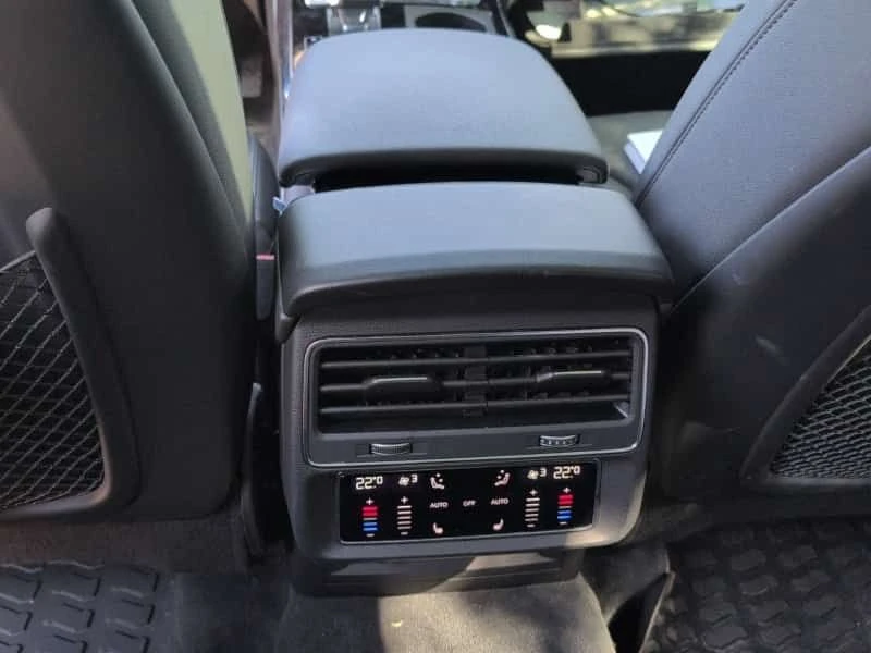 Audi Q7 * PROGRESSIV * ��������� * CARFAX * 6+ 1 *  | Mobile.bg � ����������� 12