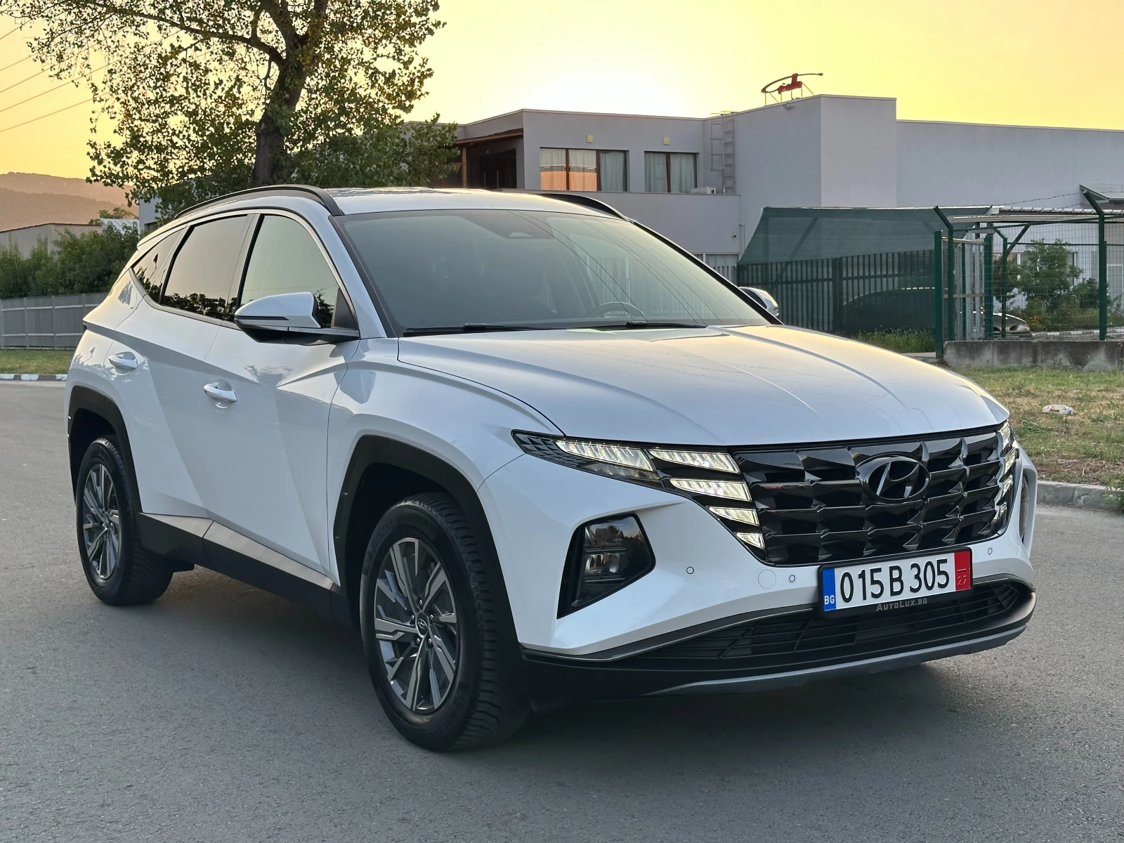 Hyundai Tucson 1.6HEV 230к.с HYBRID XLine - изображение 3