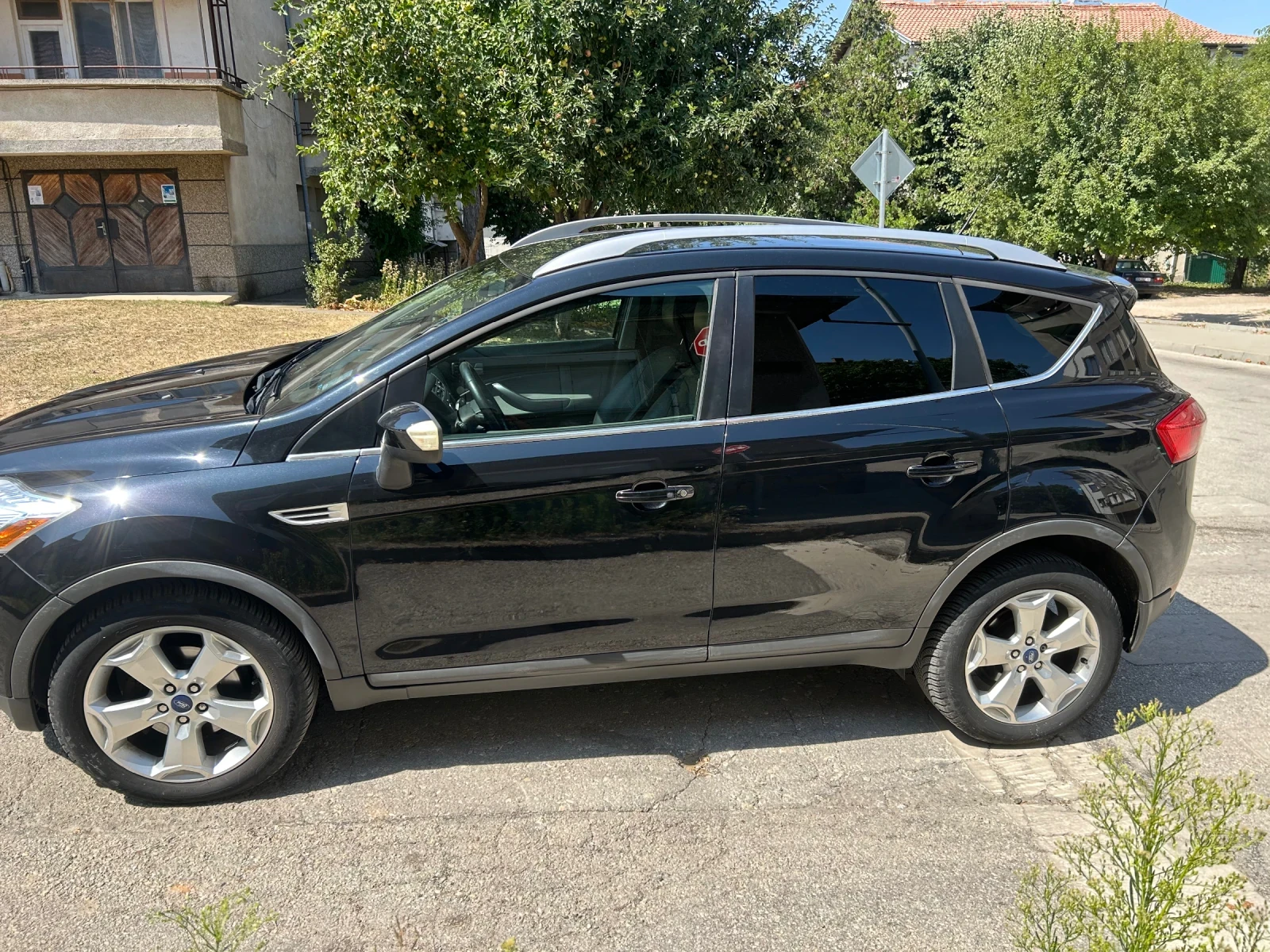 Ford Kuga  - изображение 3