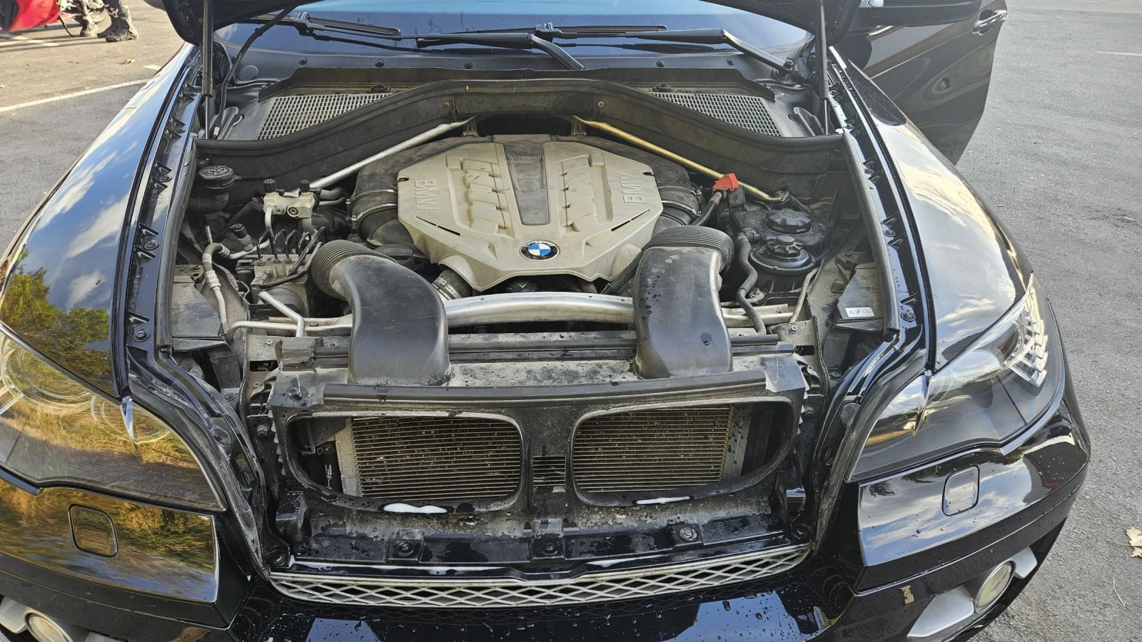 BMW X6 5.0 - изображение 8