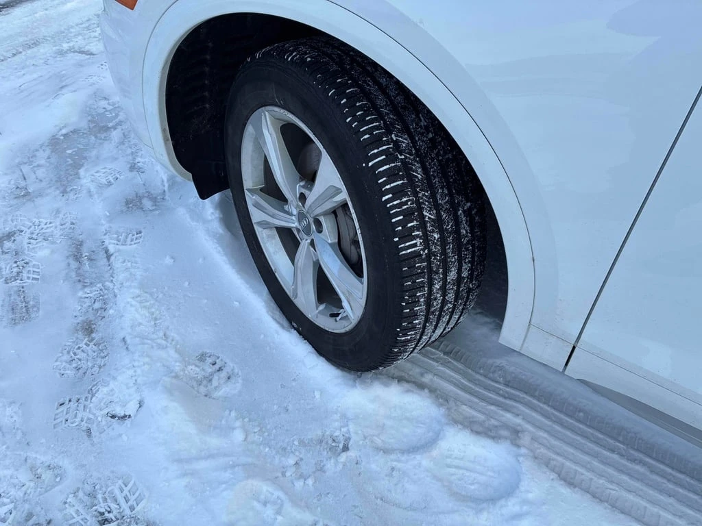 Audi Q5 * Progressiv * CARFAX * ���� �� �� | Mobile.bg � ����������� 6