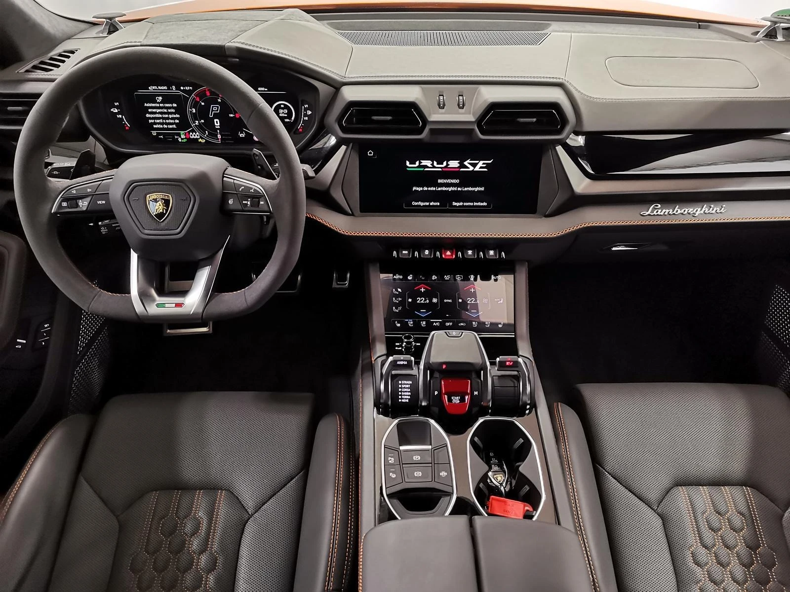 Lamborghini Urus SE HYBRID B&O PANORAMA KERAMIK 360 CAMERA  - изображение 7