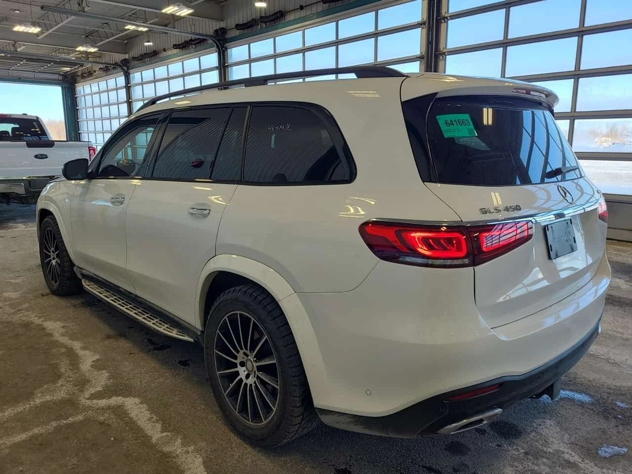 Mercedes-Benz GLS * 450 * CARFAX * ЦЕНА ДО БГ - изображение 4