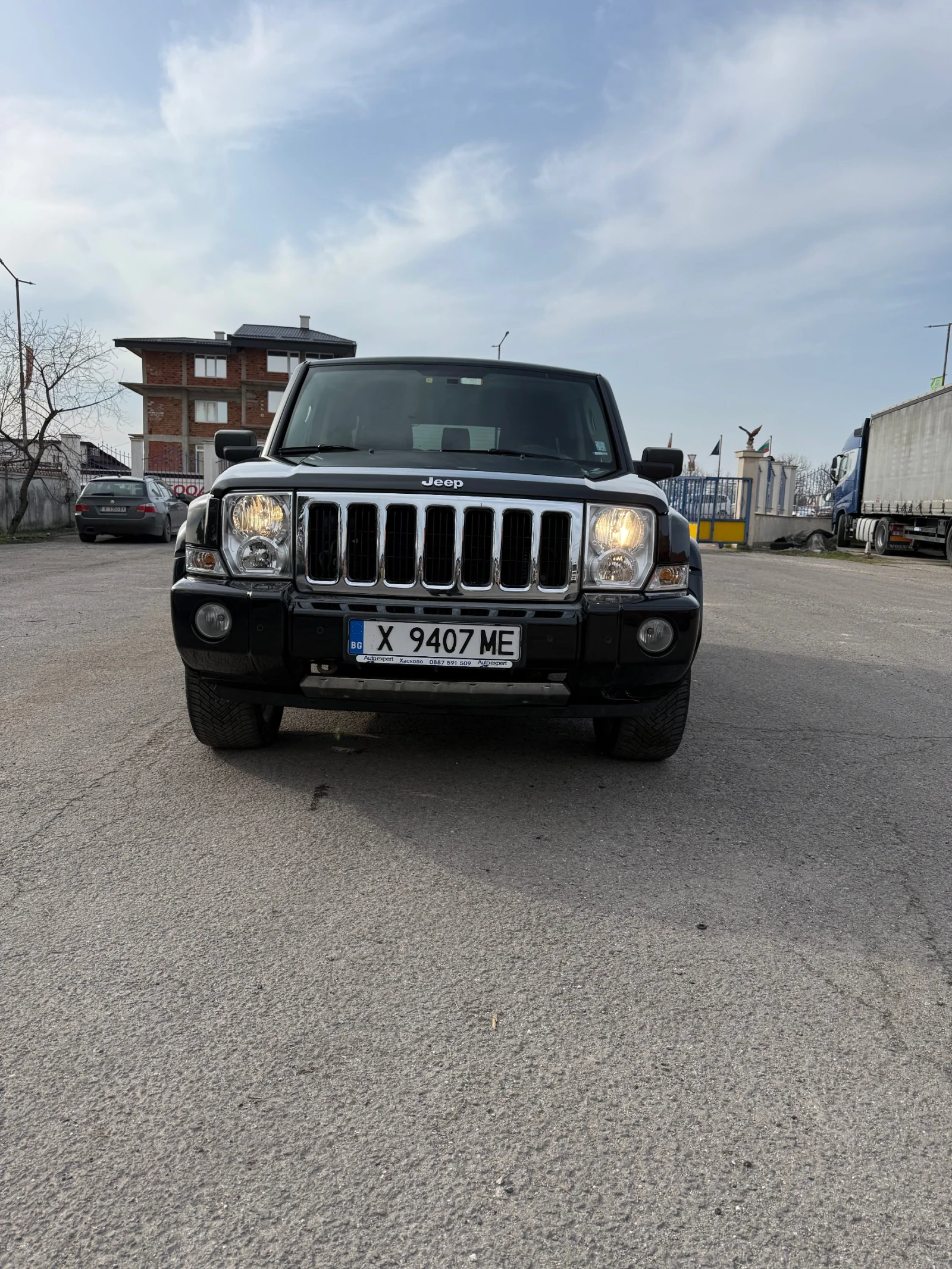 Jeep Commander 3.0 CDI, снимка 3 - Автомобили и джипове - 53874306