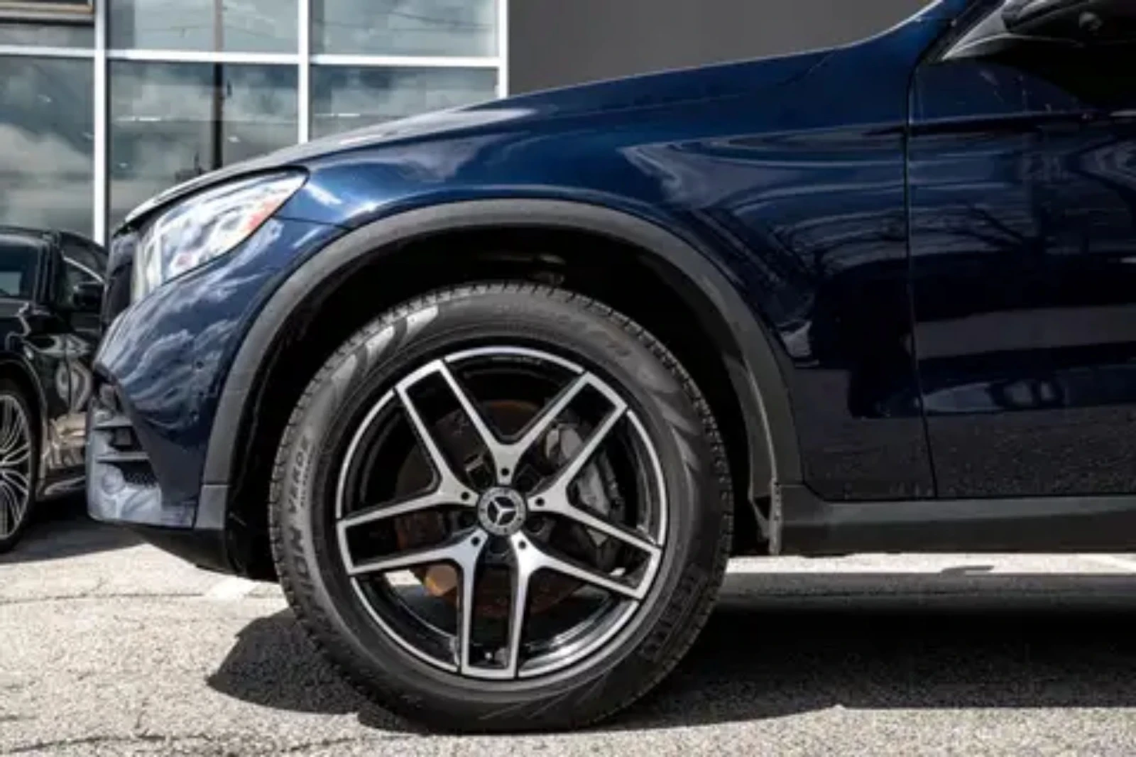 Mercedes-Benz GLC 300 2019/4-MATIC/360/LANE ASIST/PANO/PODGREV/DISTR, снимка 5 - Автомобили и джипове - 53894412