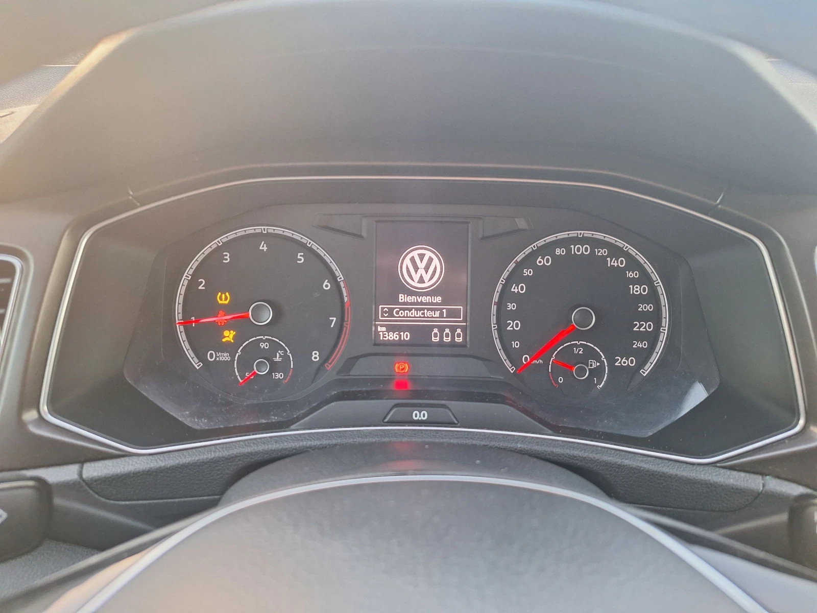 VW T-Roc 1.0TSI EURO6, снимка 11 - Автомобили и джипове - 54444038