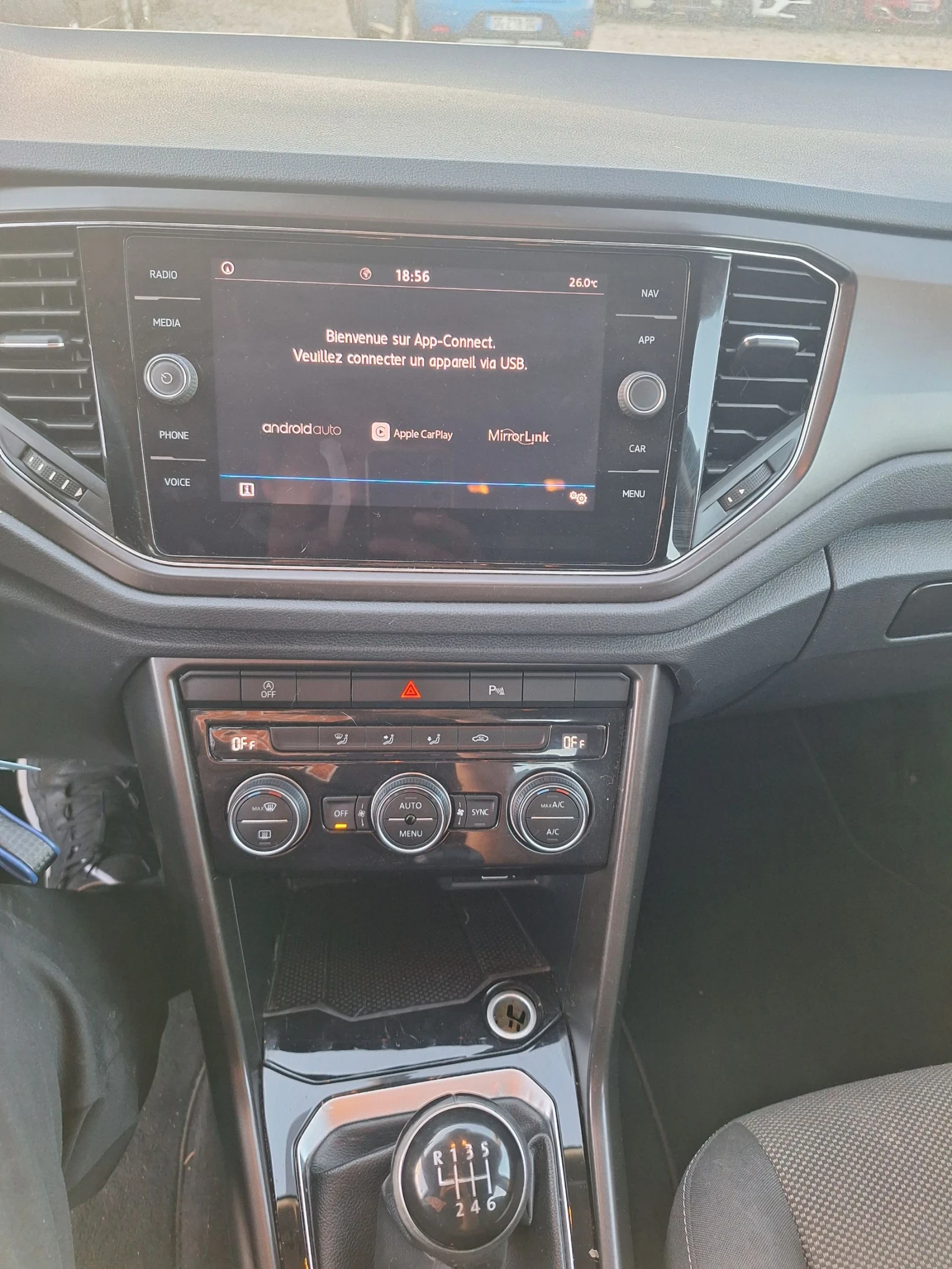 VW T-Roc 1.0TSI EURO6, снимка 14 - Автомобили и джипове - 54444038