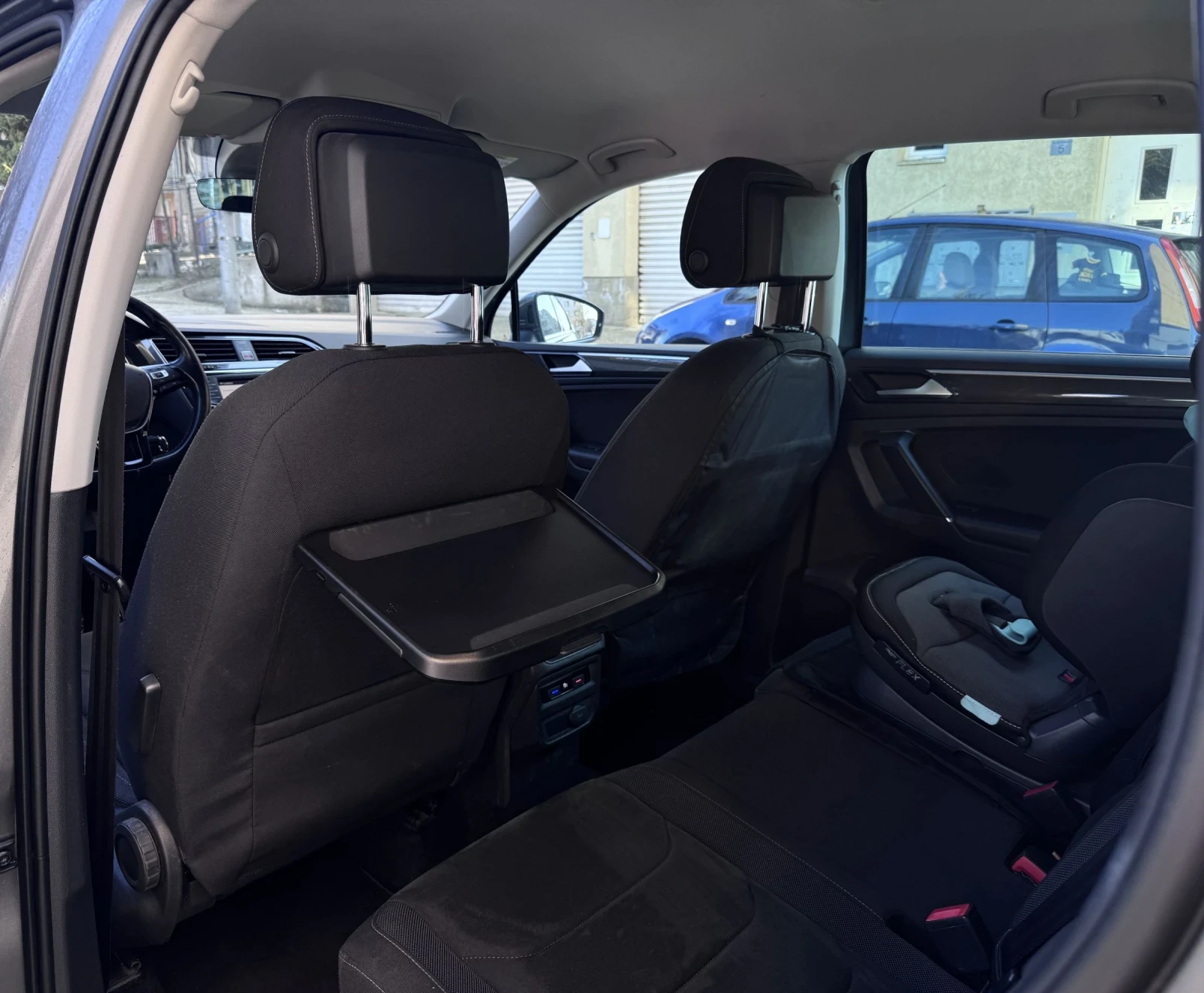 VW Tiguan 2.0TDI HIGHLINE 190HP, снимка 7 - Автомобили и джипове - 54547213