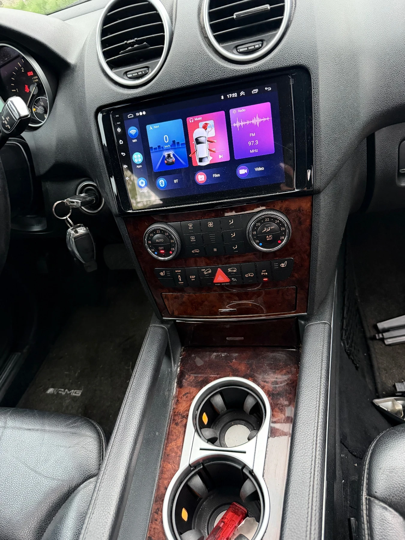Mercedes-Benz ML 320 3.2, снимка 6 - Автомобили и джипове - 54715326