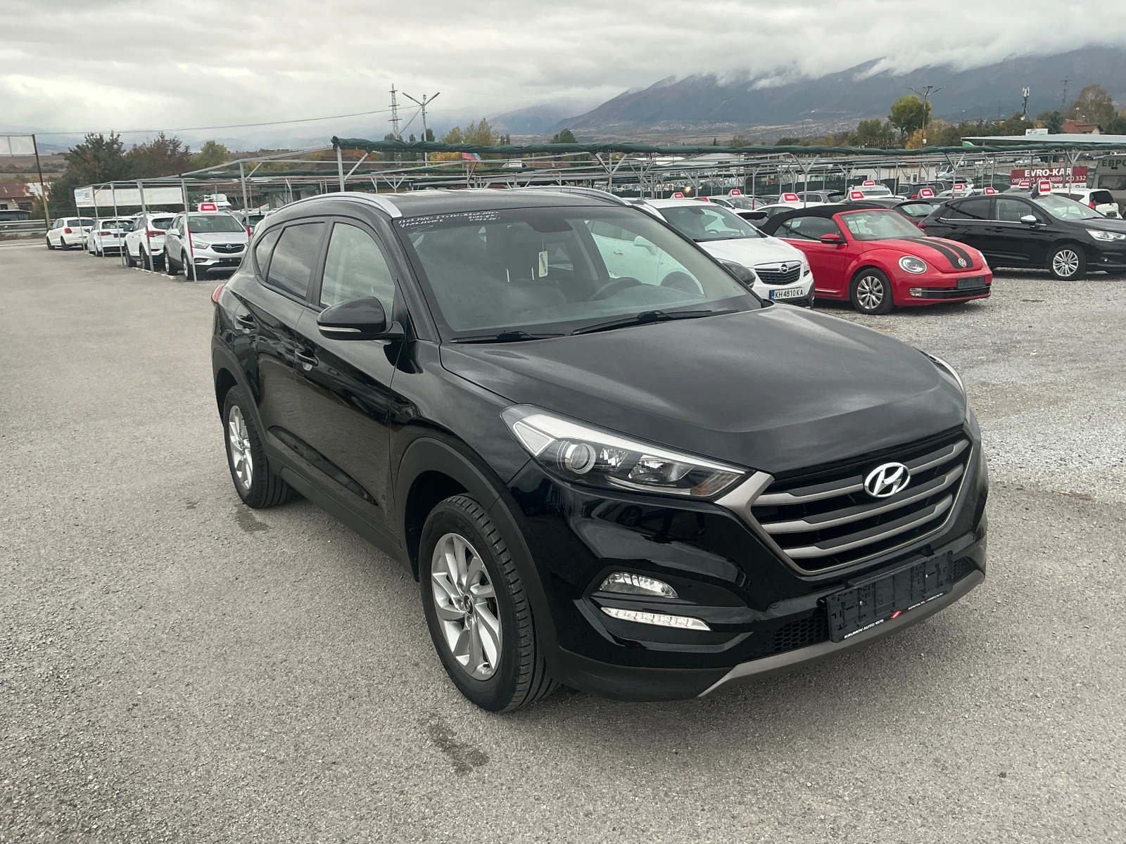 Hyundai Tucson 1.7 CRDI, снимка 2 - Автомобили и джипове - 56140912