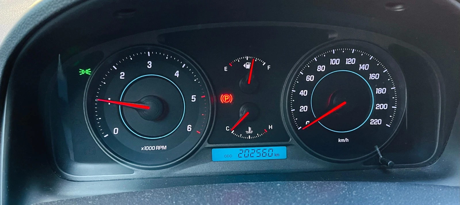 Chevrolet Captiva, снимка 3 - Автомобили и джипове - 56674653