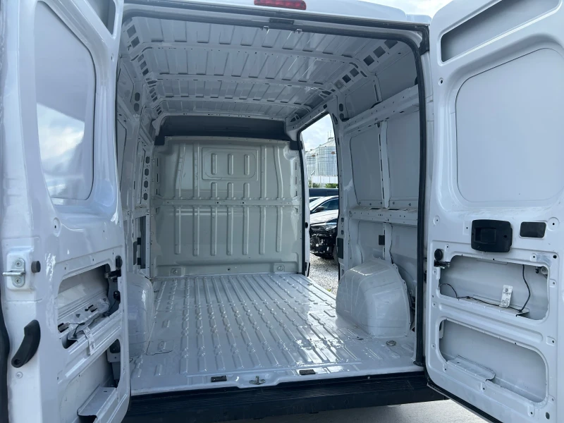 Peugeot Boxer 2.2, снимка 7 - Бусове и автобуси - 49828497