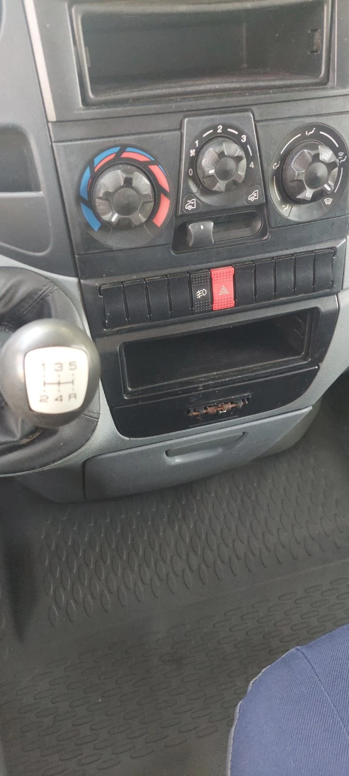 Iveco Daily 35C10  | Mobile.bg   15