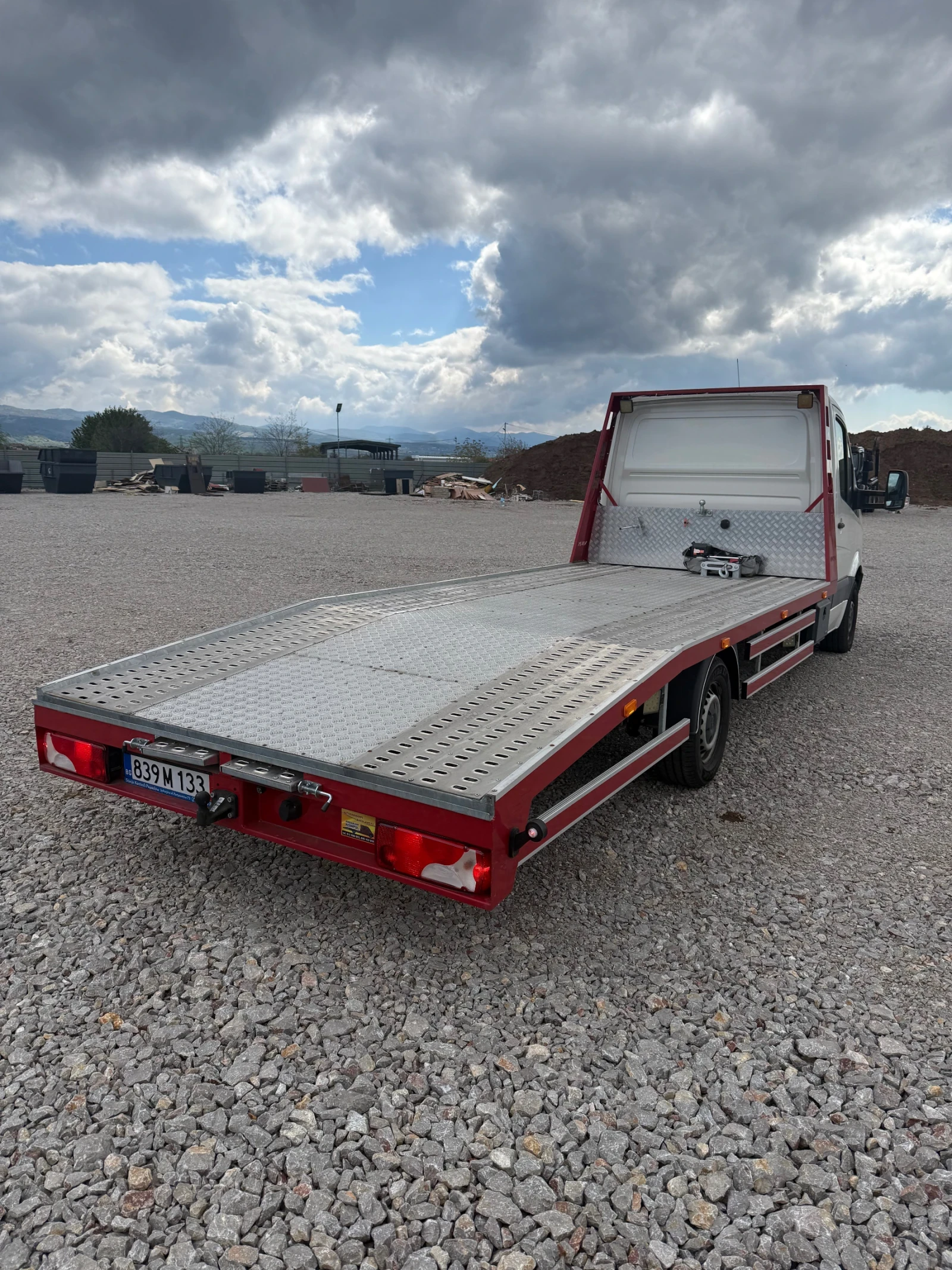 VW Crafter Пътна Помощ ТоП ТОП , снимка 2 - Бусове и автобуси - 54396016