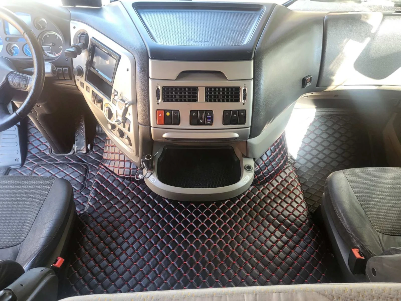 Daf XF 105 FT АТе - изображение 3