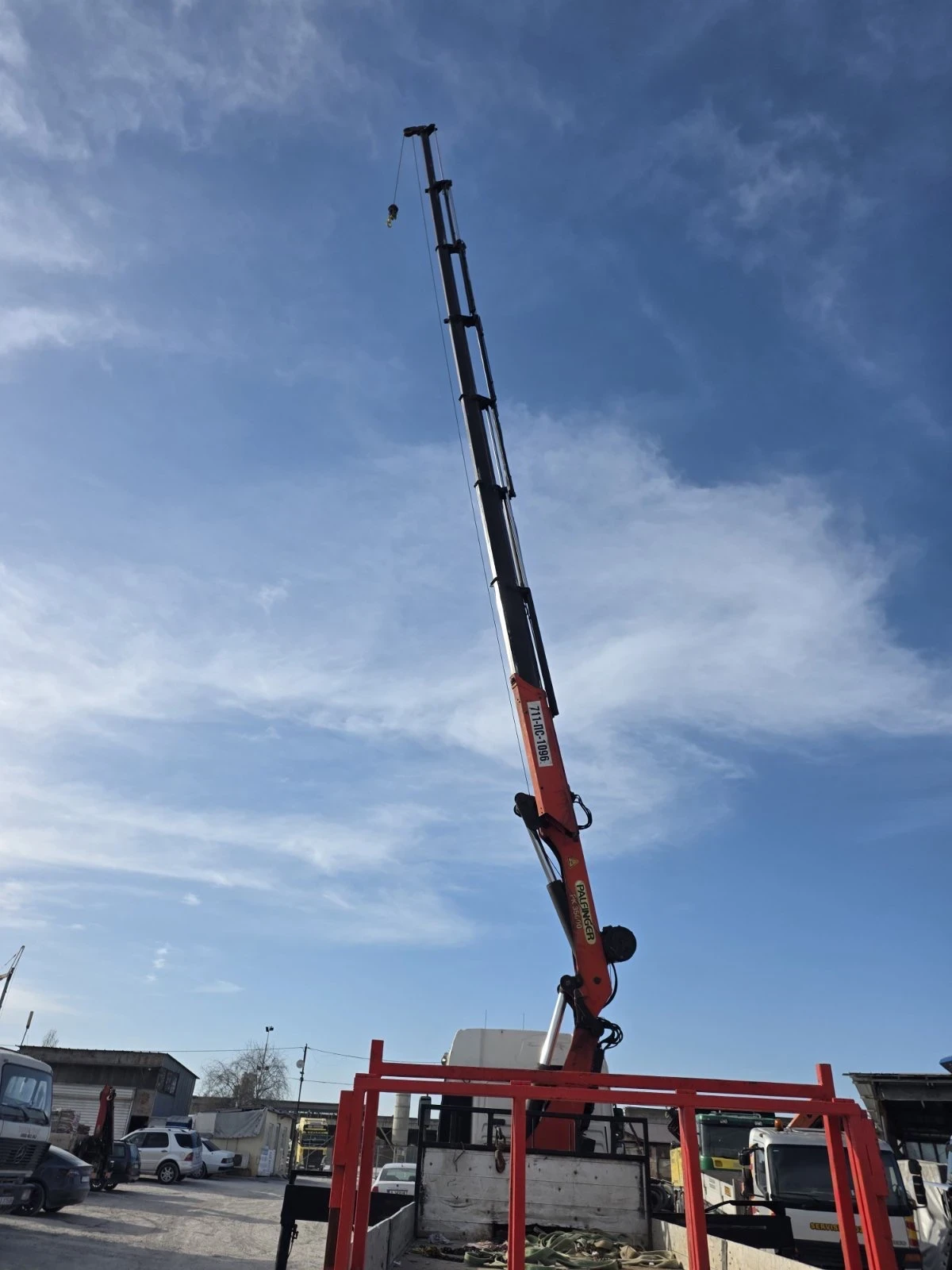 Man Tga PALFINGER 35000 F, снимка 11 - Камиони - 54221135