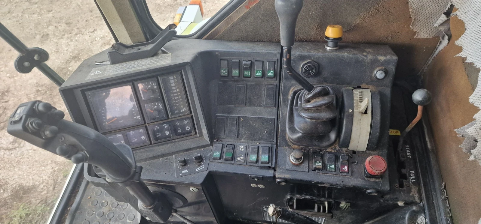 Комбайн Claas MEGA 204 - изображение 10