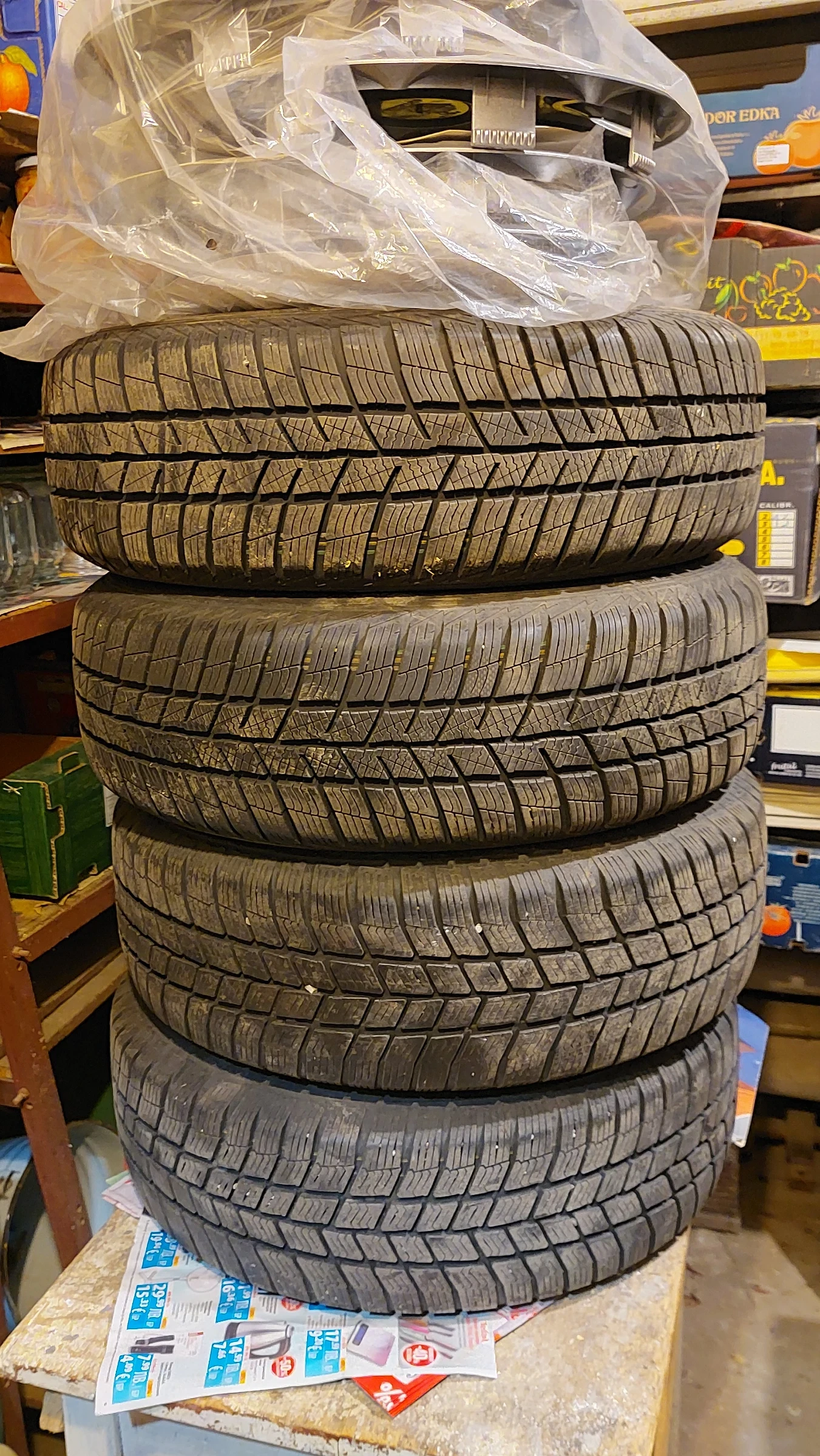 Гуми с джанти Barum 185/65R14, снимка 9 - Гуми и джанти - 55652437