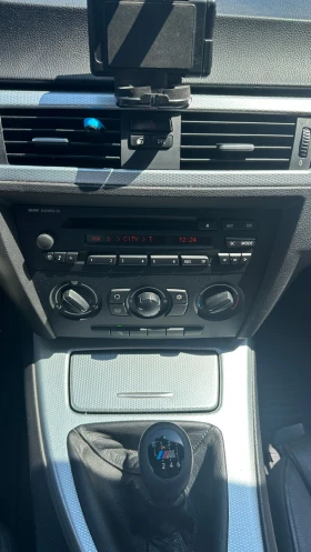 BMW 320 Si, снимка 12